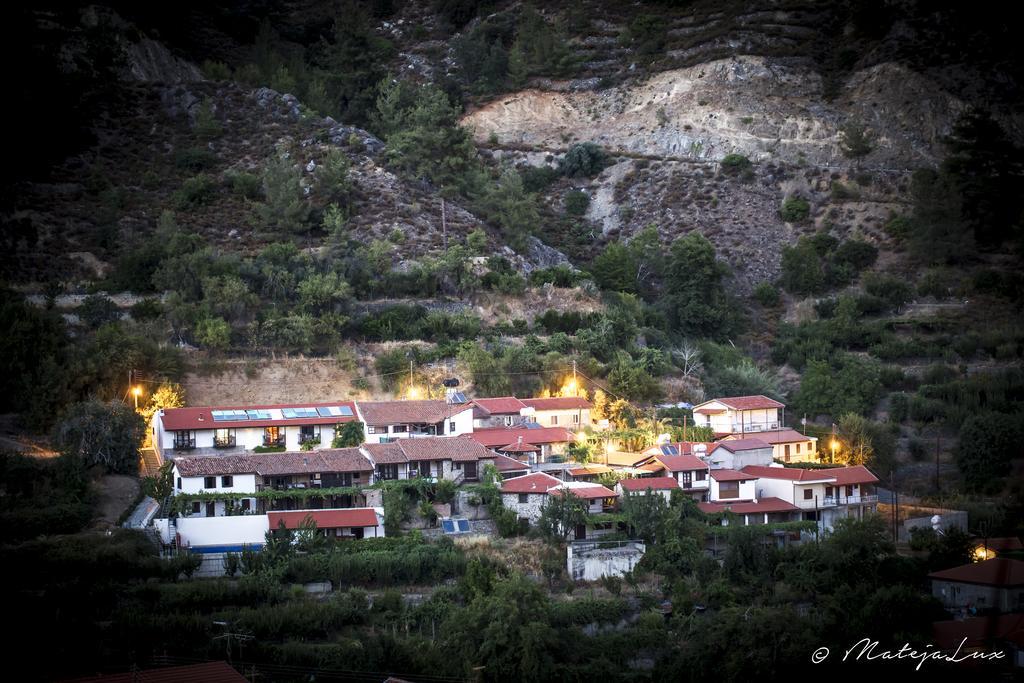 Ambelikos Traditional Agrohotel Potamitissa Exterior foto